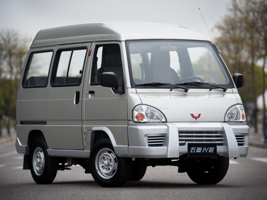  WuLing Xingwang 2010 года  (фото 2 из 3)